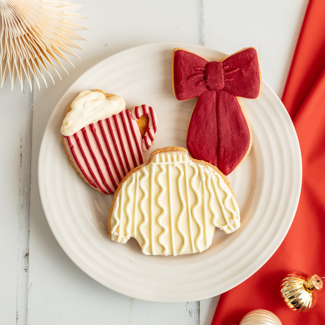 Cosy Christmas Bow Iced Dog Biscuit Trio