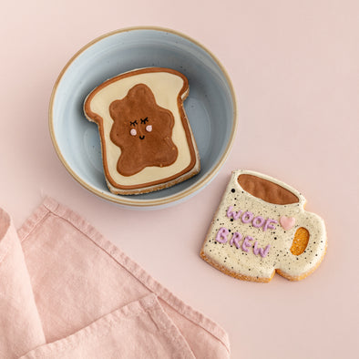 Chocolate Spread on Toast Iced Dog Biscuit Set
