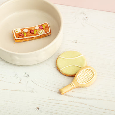 Wimbledon Iced Dog Biscuit Set